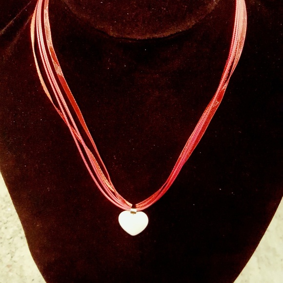 NWOT White stone heart on ribbon 17" choker - Picture 2 of 4